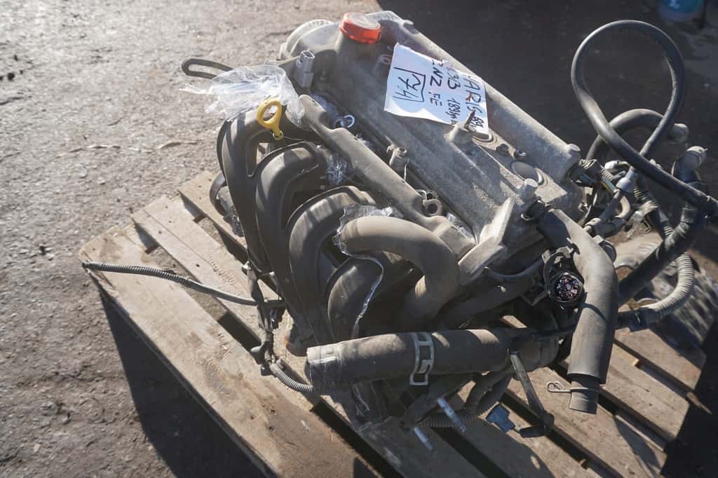 Moteur 1NZ-FE vue 4