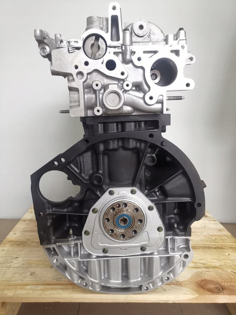 Moteur M9R 714 — vue 4