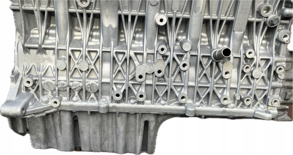 Moteur 306D5 — vue 13