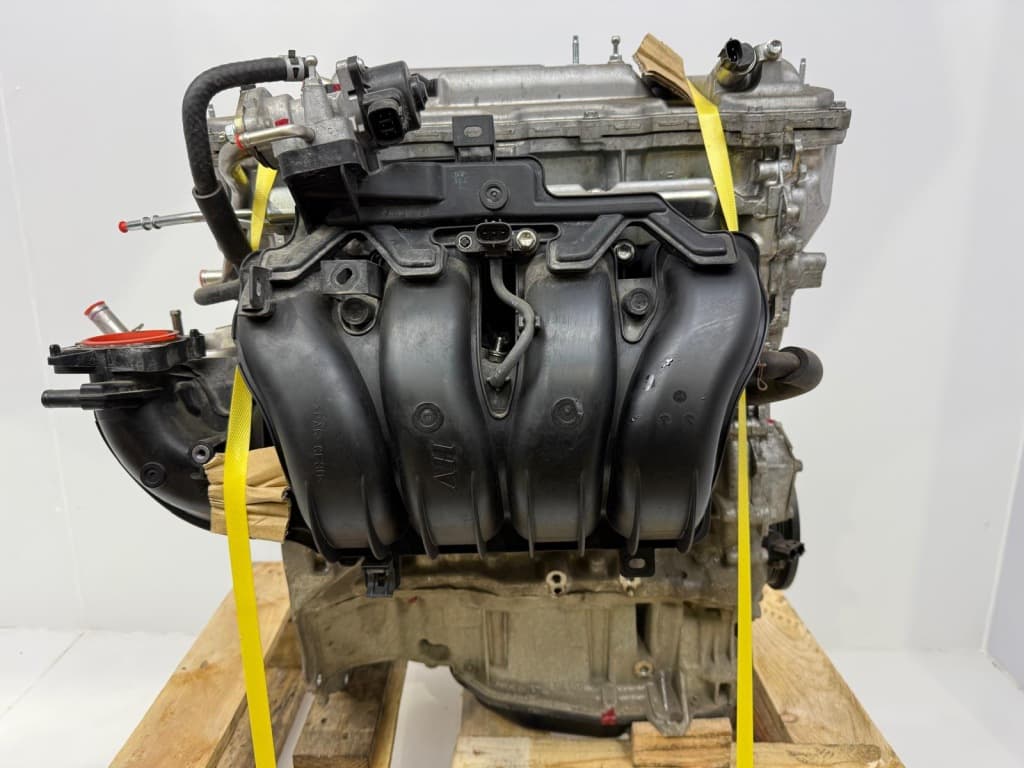 Moteur 2AR-FXE — vue 3