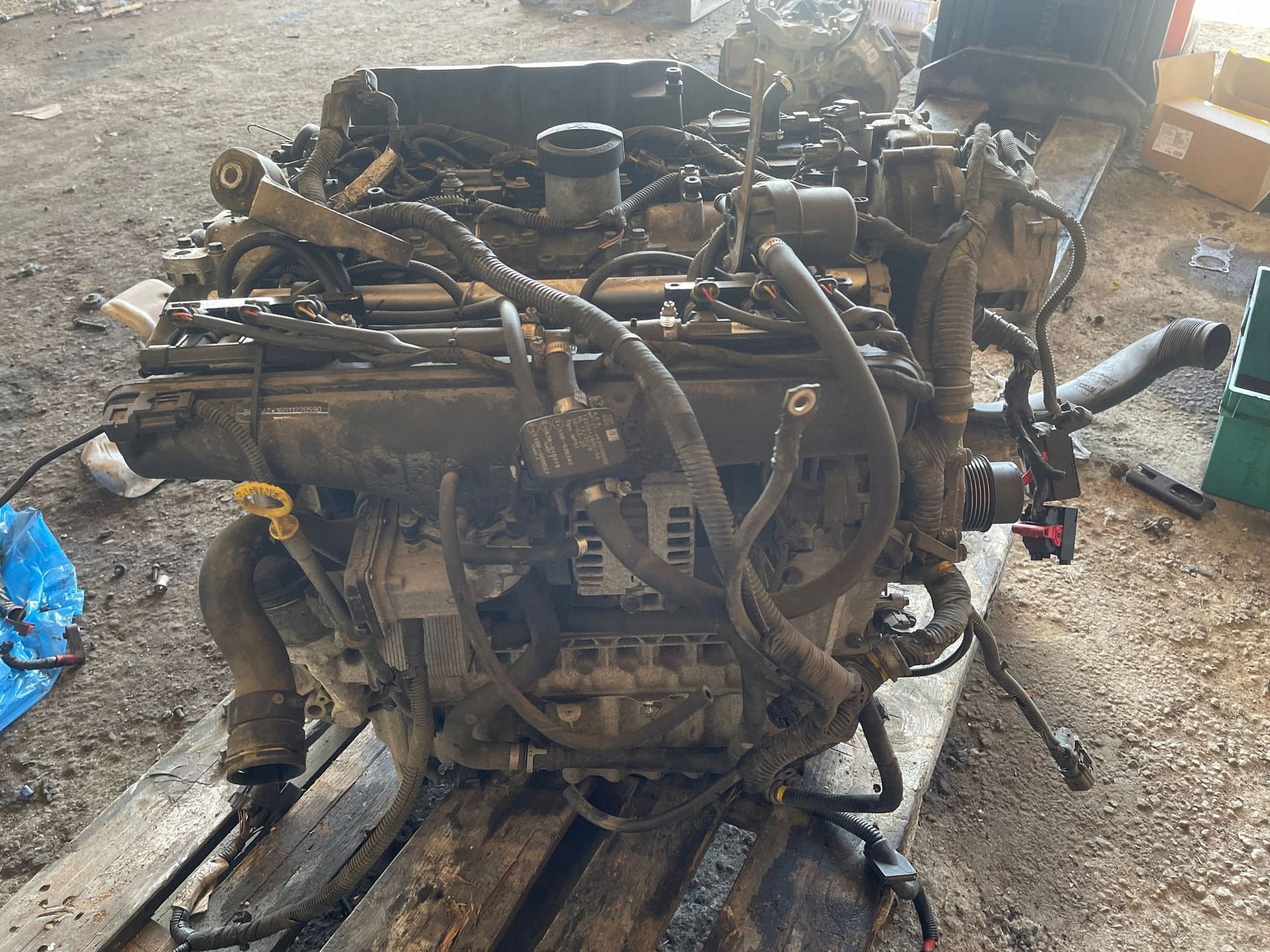 Moteur B 6304 T4 - Image 1