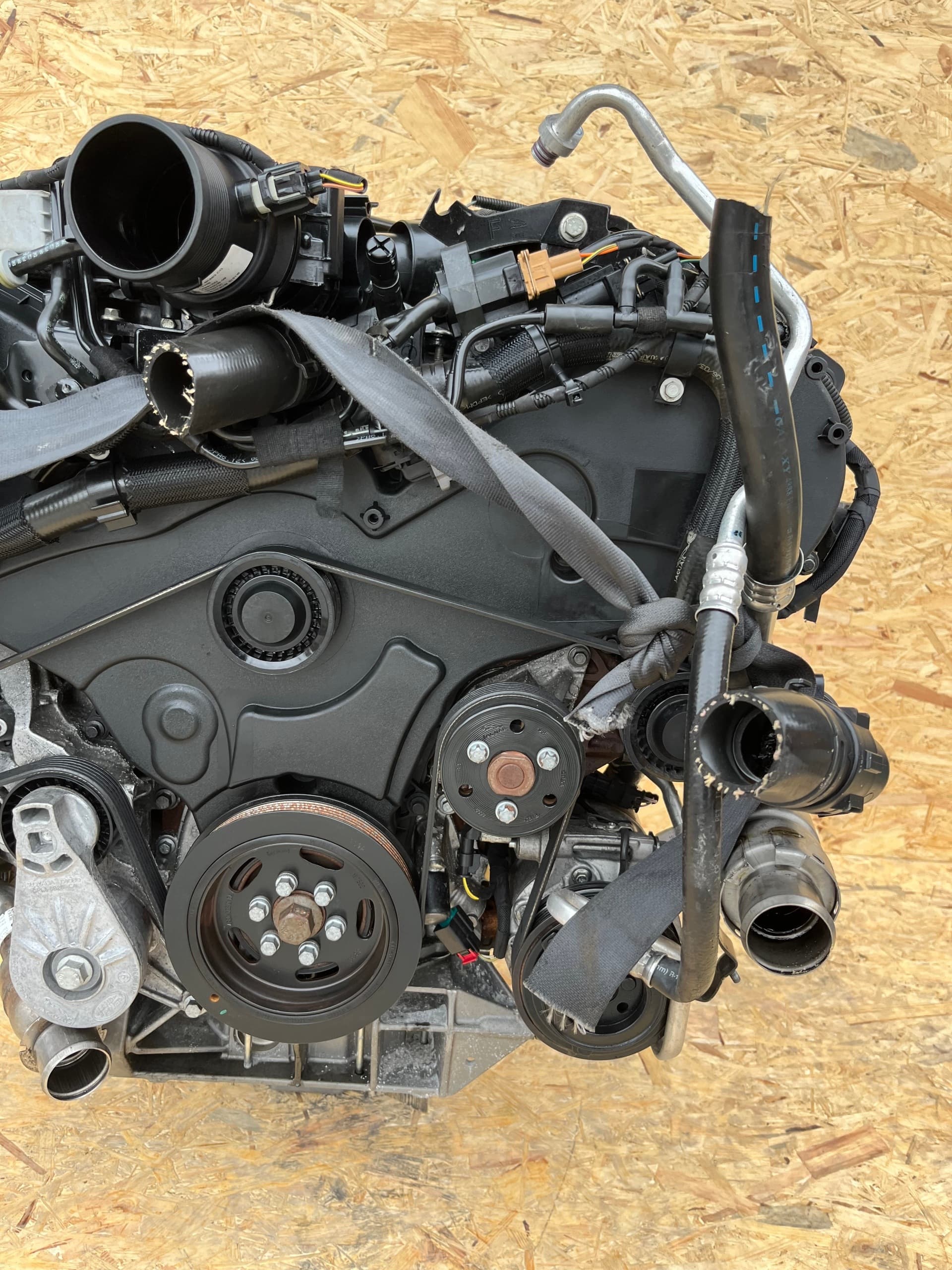 Moteur 306DT(TDV6) — vue 7