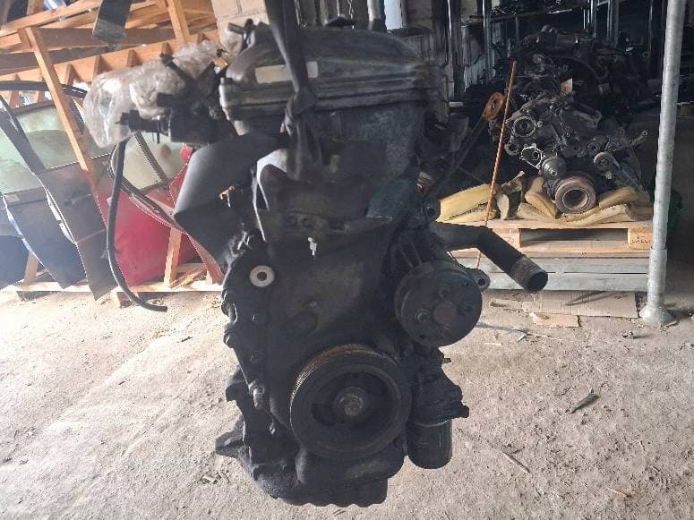 Moteur 1AZ-FE — vue 7