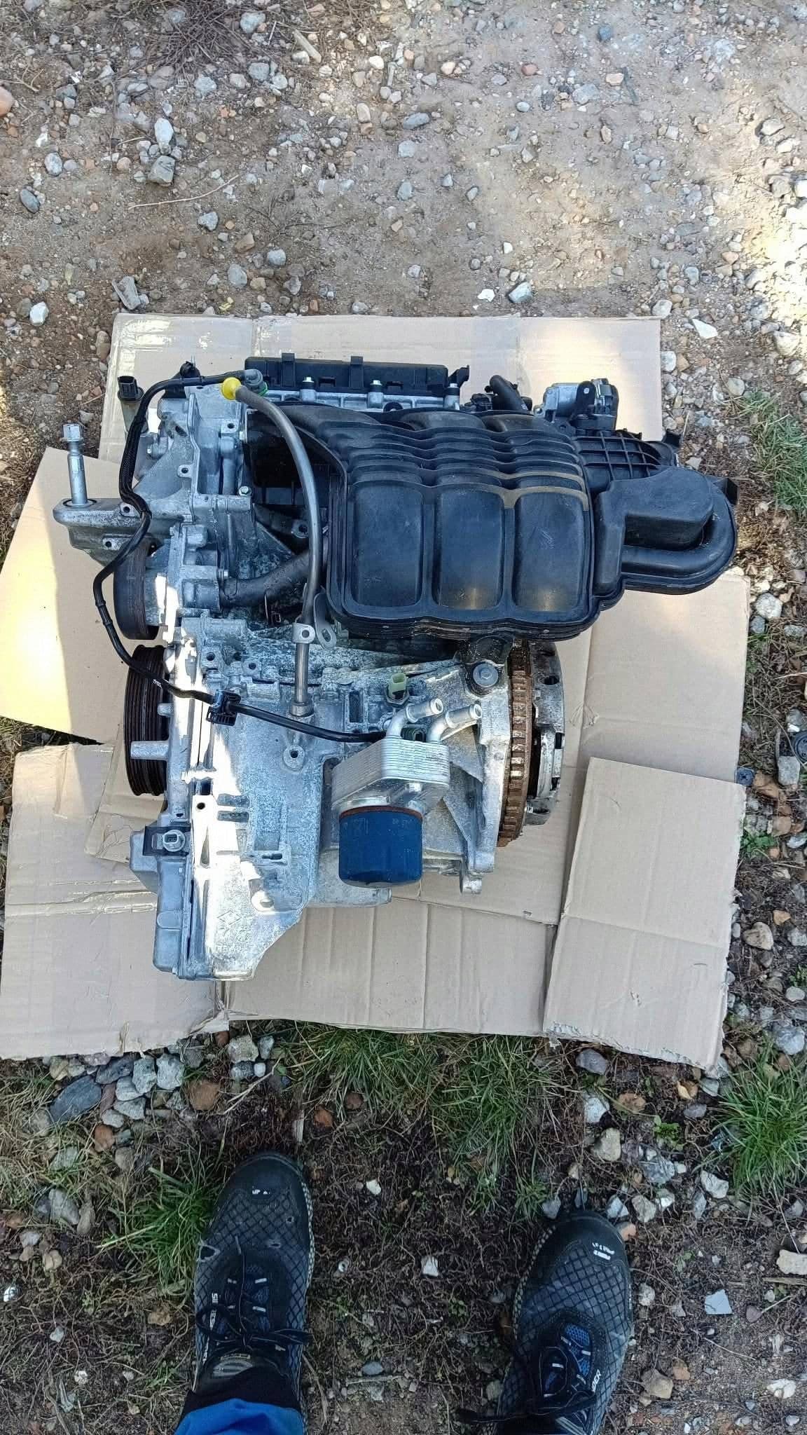 Moteur B4D 403 — vue 7