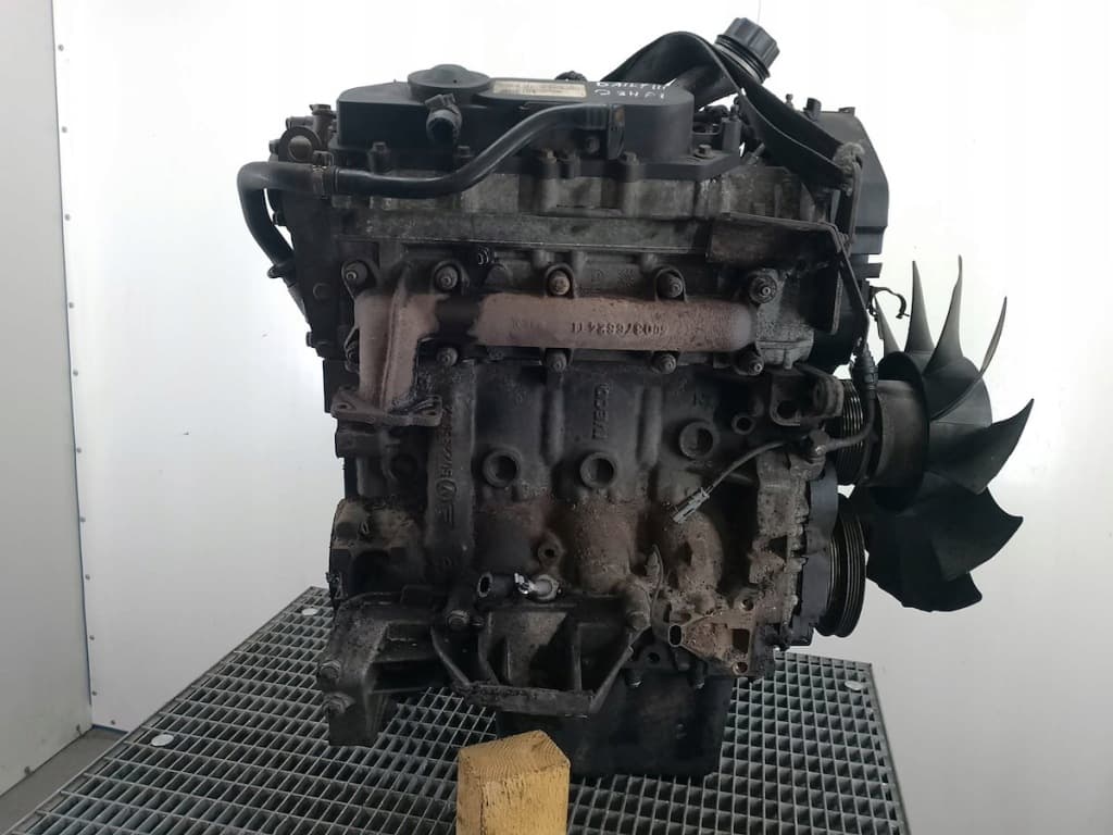 Moteur F1AE0481B — vue 2