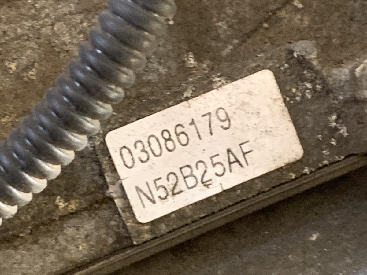 Moteur N52 B25 AF — vue 9