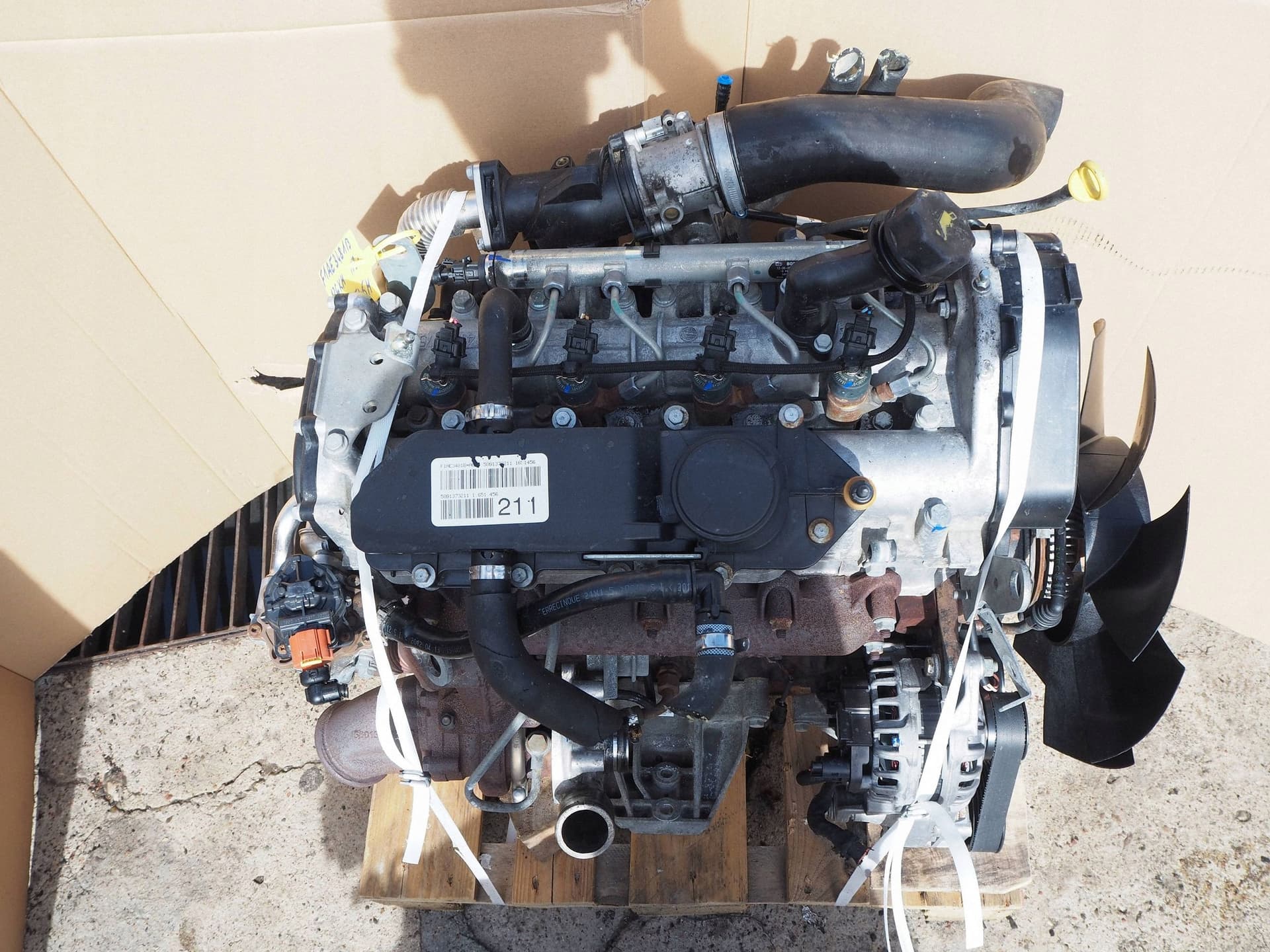 Moteur F1AE3481B — vue 5