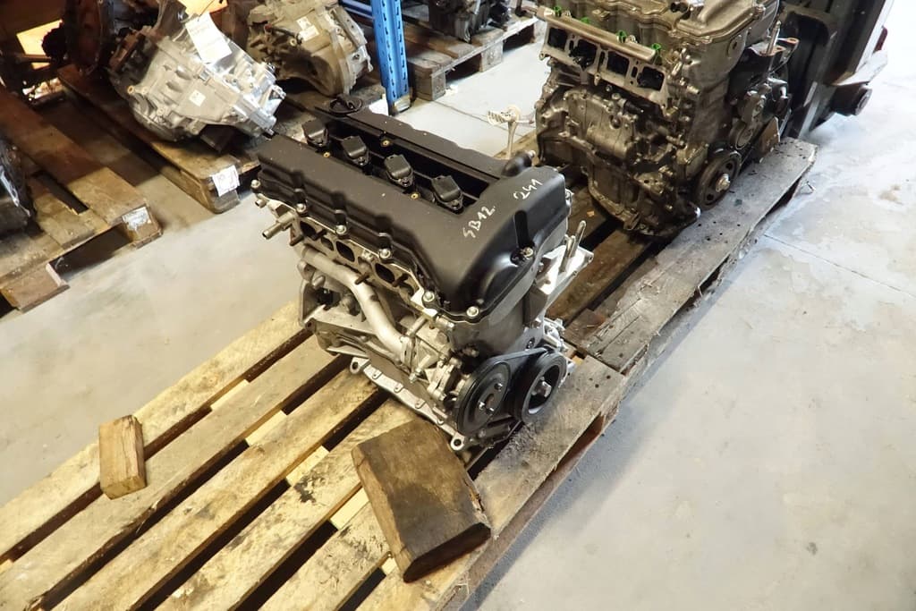 Moteur 4B12 — vue 3