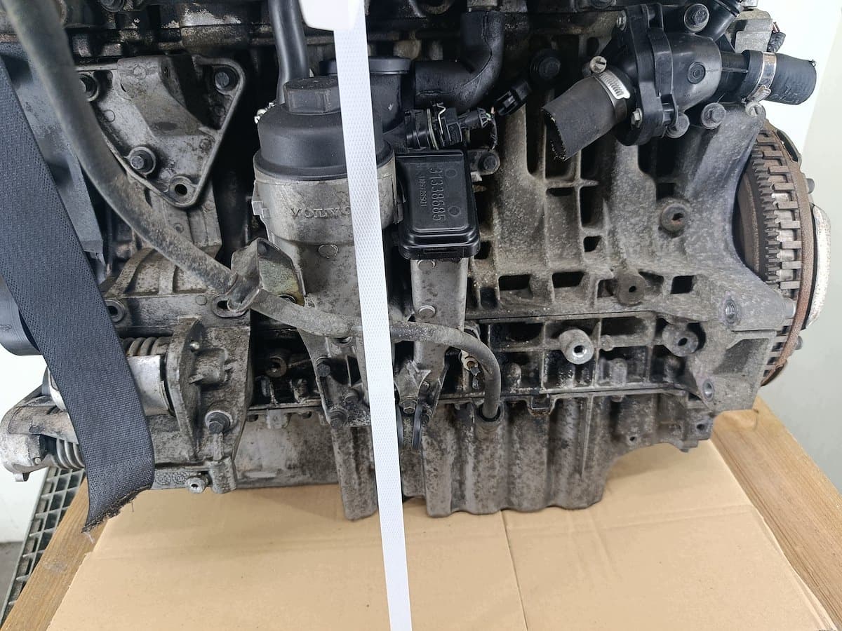 Moteur B 5244 S — vue 10