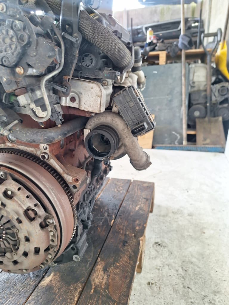 Moteur Q4BA — vue 6