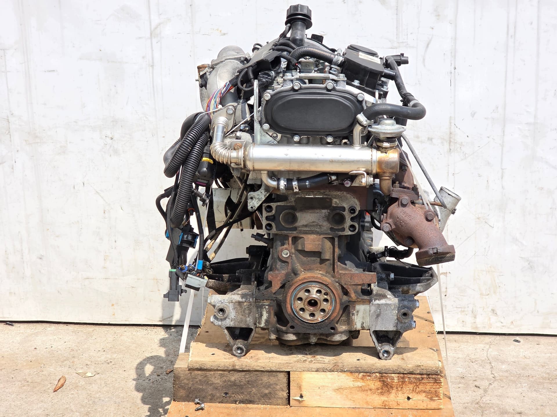 Moteur F1AE0481G — vue 8