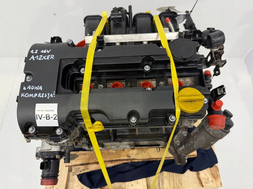 Moteur A 12 XER — vue 2