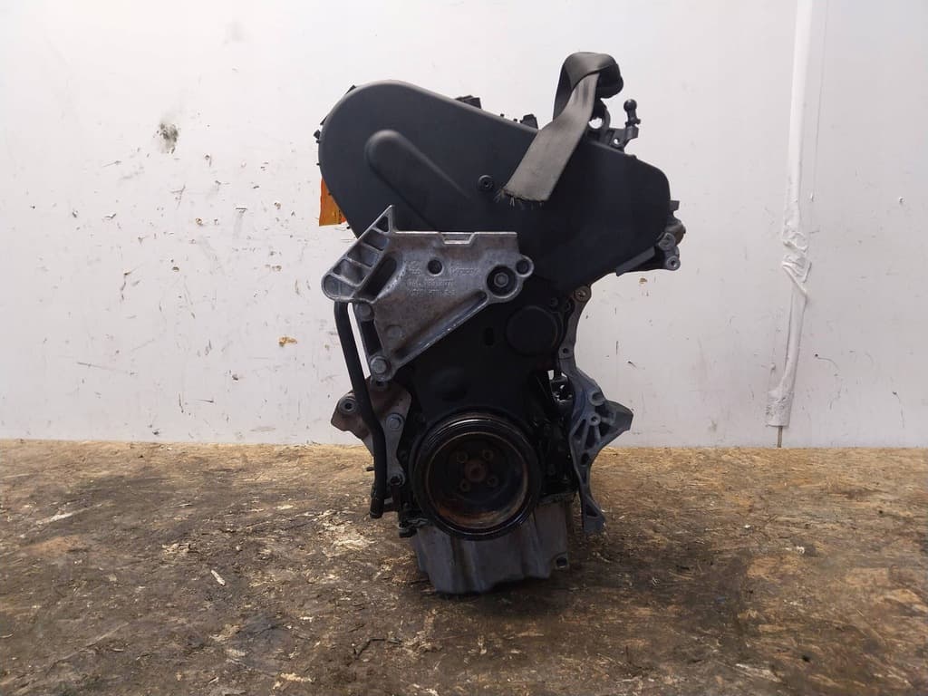 Moteur CRKA — vue 2