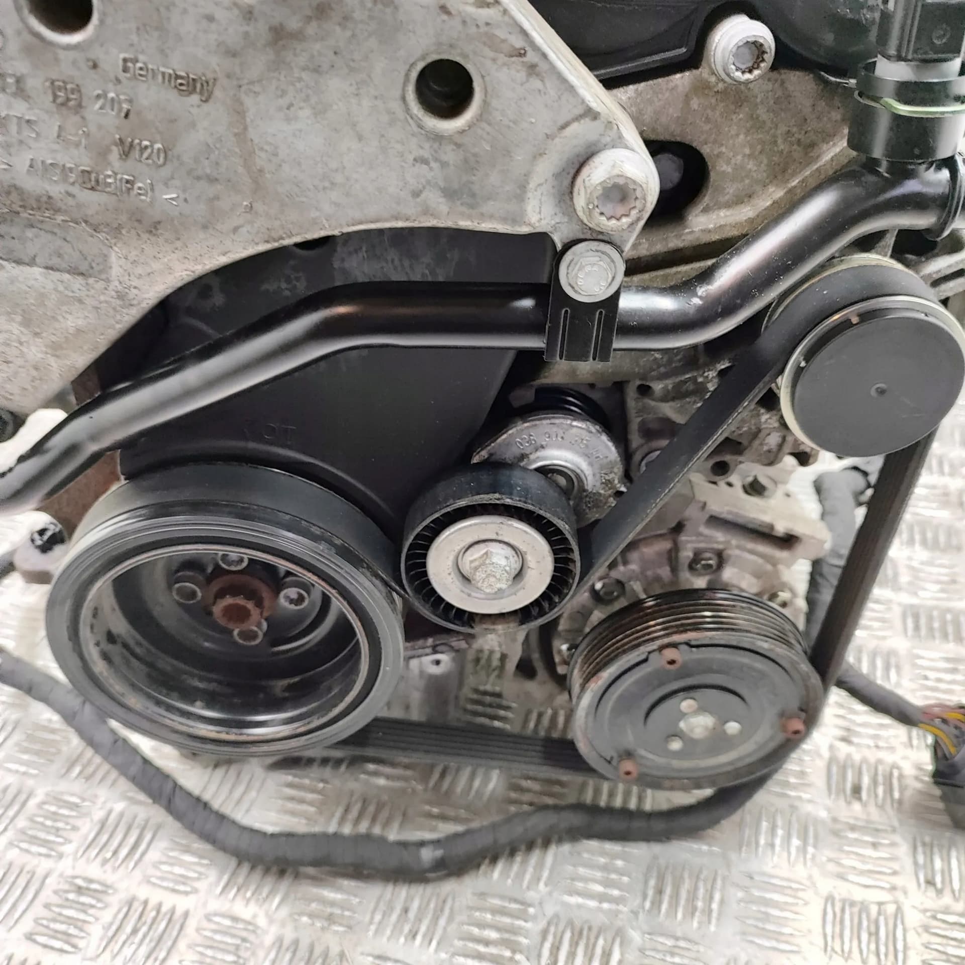 Moteur CFJA — vue 6