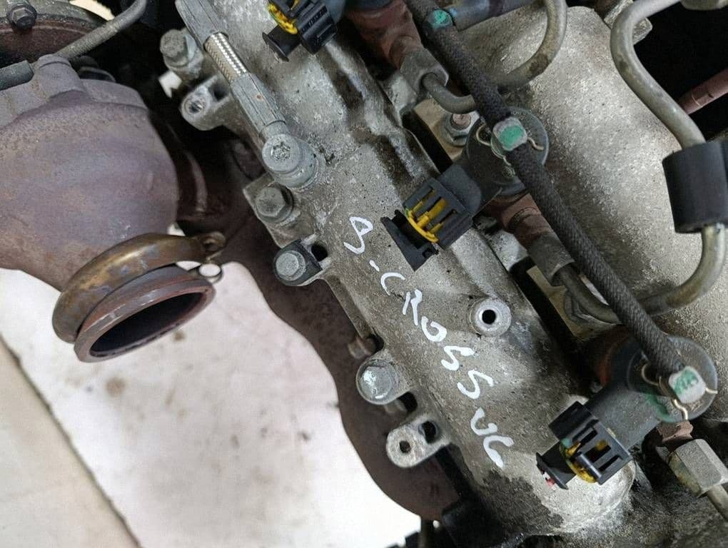 Moteur D16AA — vue 8