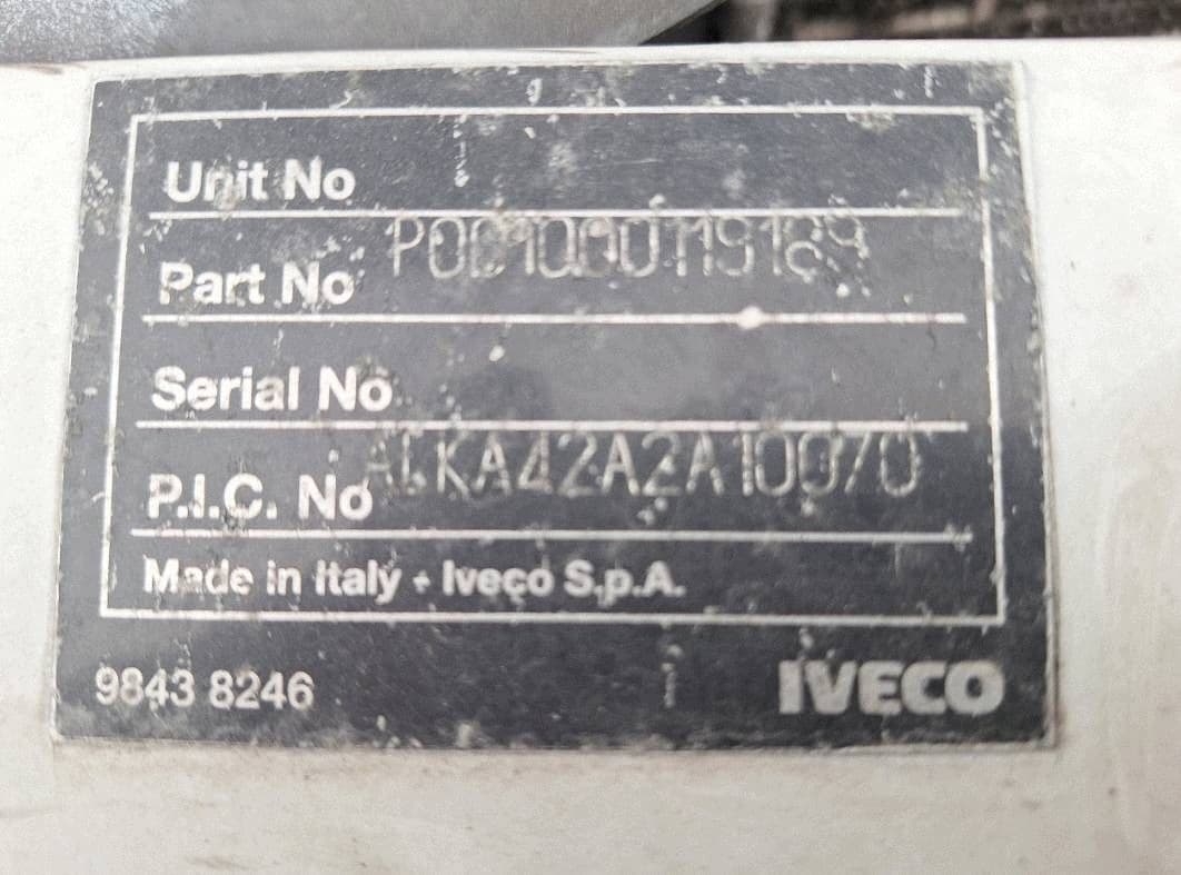 Moteur F1AE0481B — vue 5