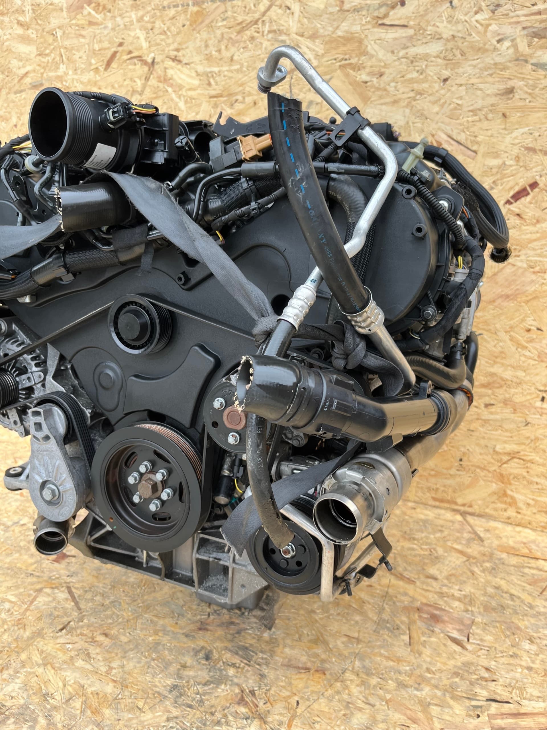 Moteur 306DT(TDV6) — vue 6