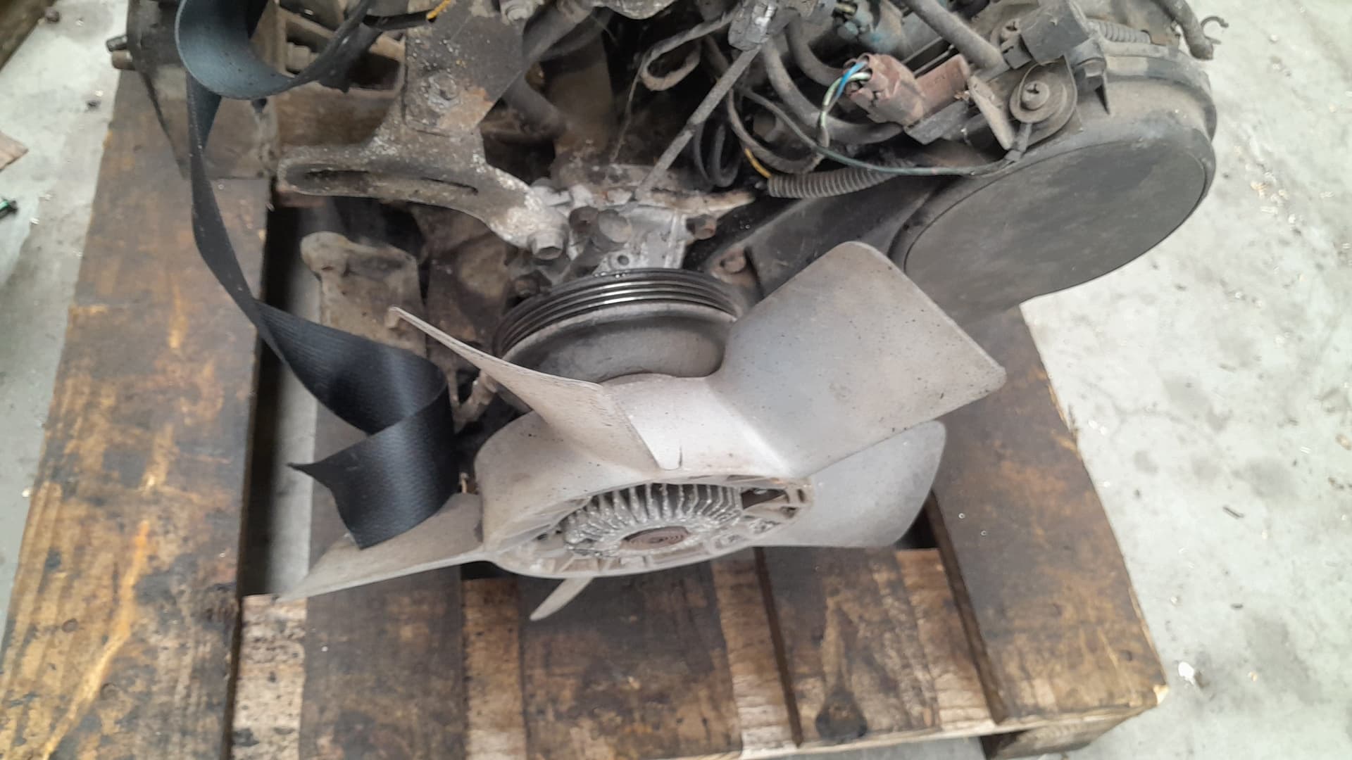 Moteur G16A (8V) — vue 2