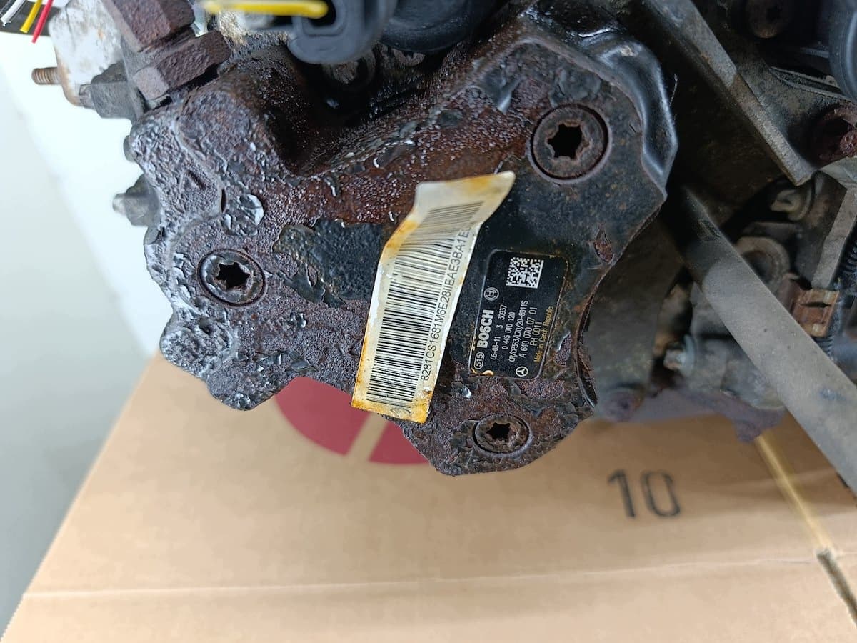 Moteur OM 640.940 — vue 7