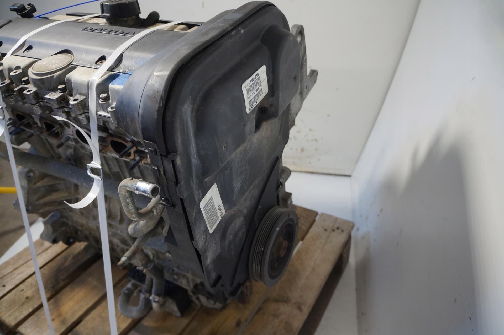 Moteur B 5244 S — vue 5