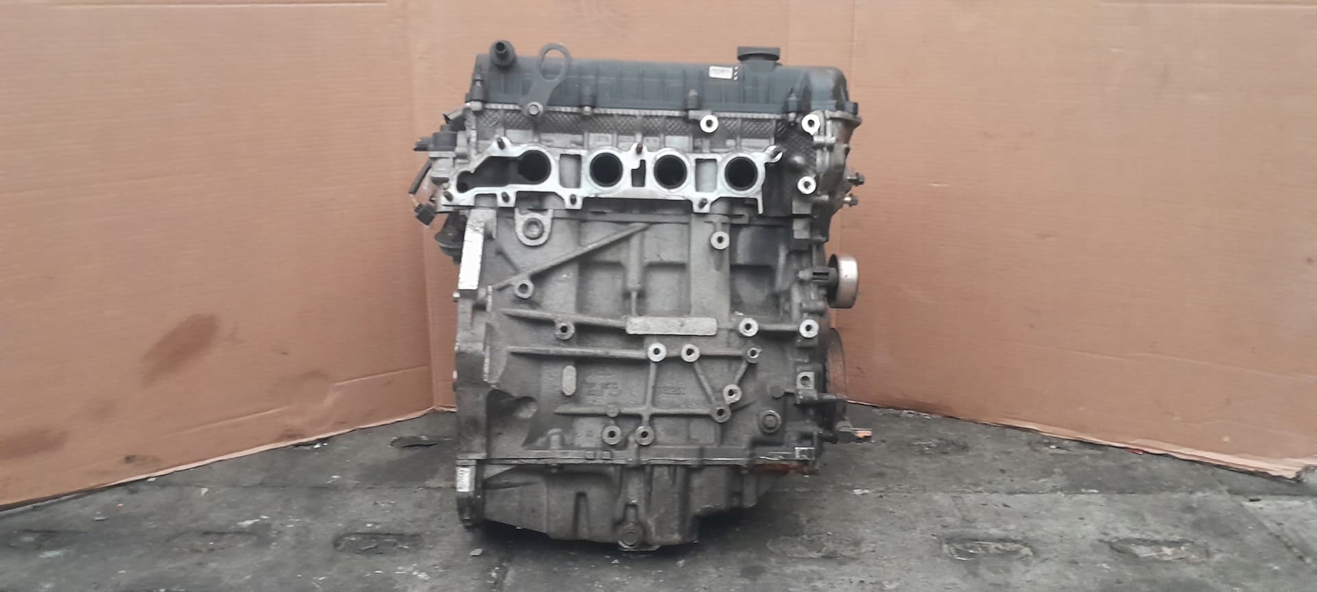 Moteur L8-VE pour Mazda