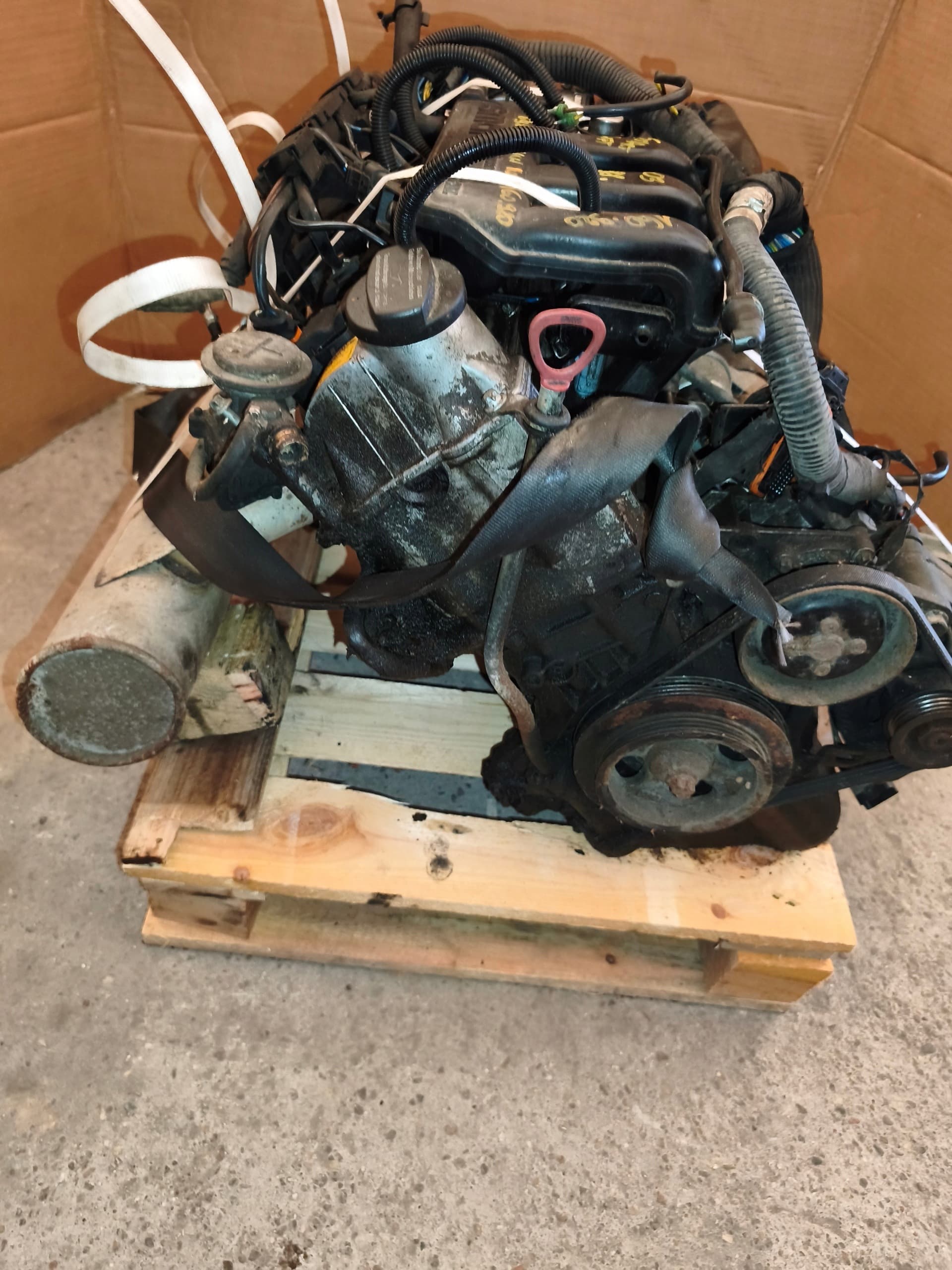 Moteur M 160.920 — vue 6