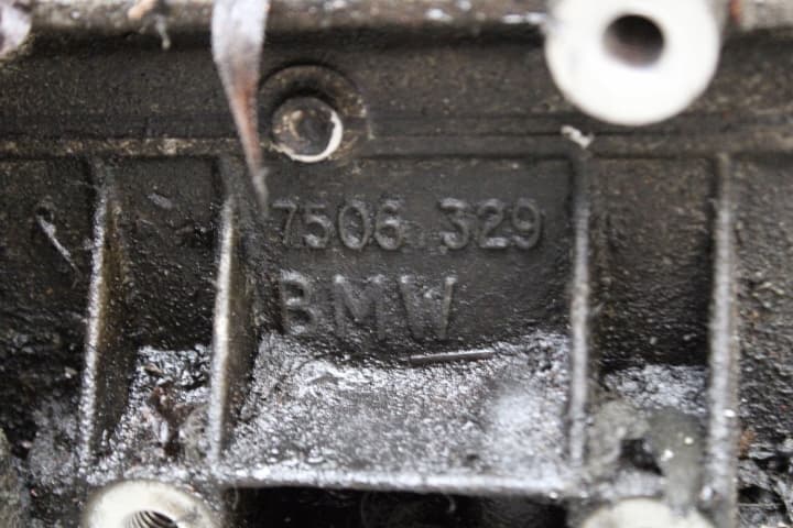 Moteur N46 B18 A — vue 3