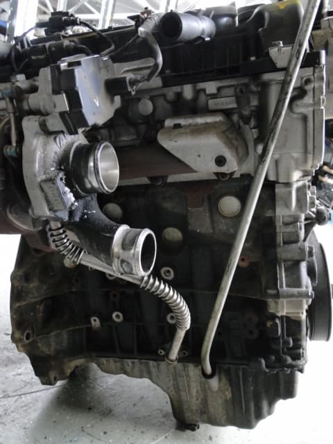 Moteur D20DT — vue 4