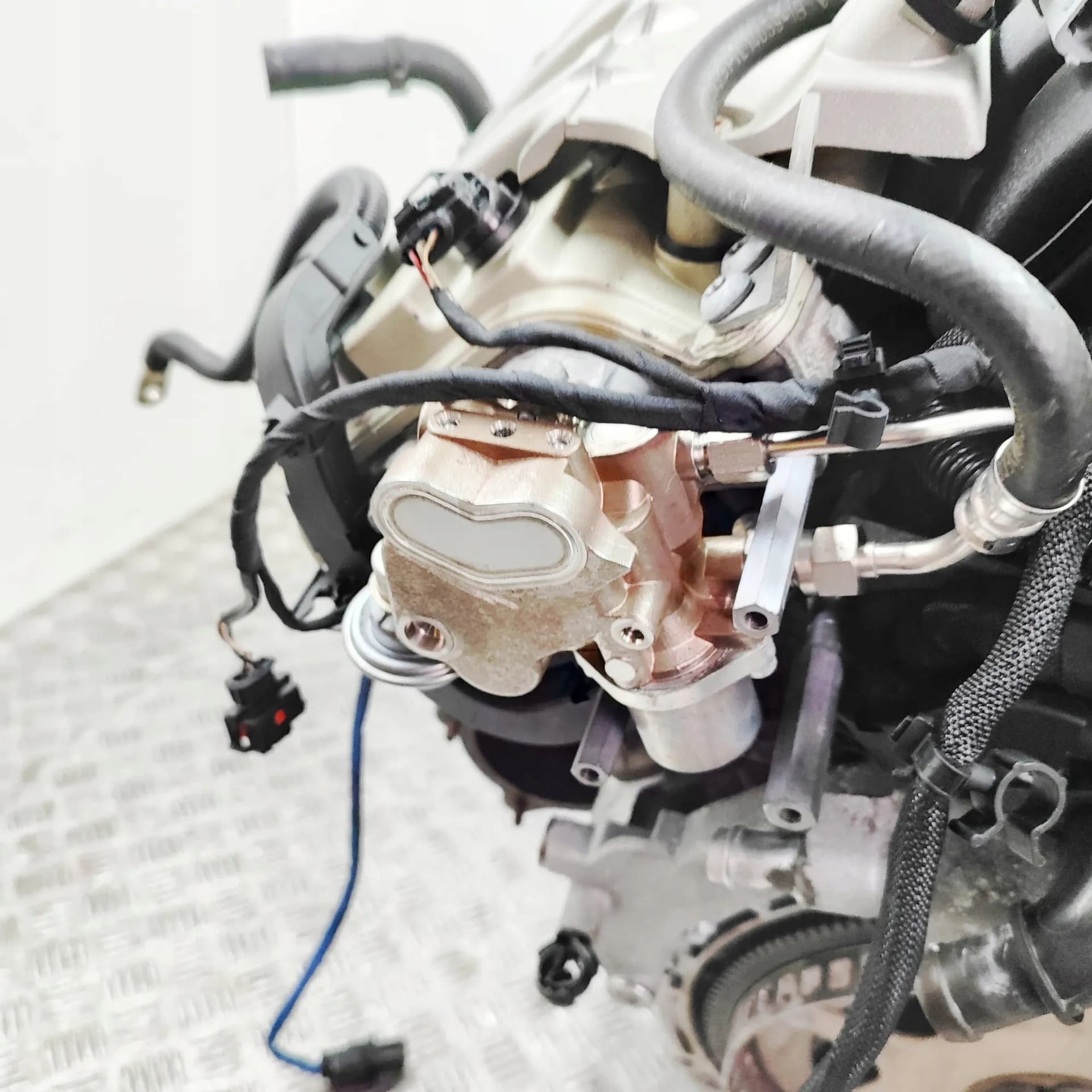 Moteur M 48.01 — vue 10