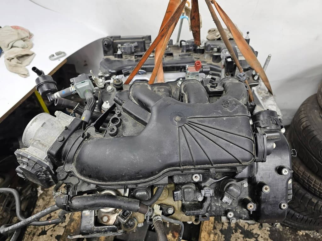 Moteur 2GR-FE — vue 2