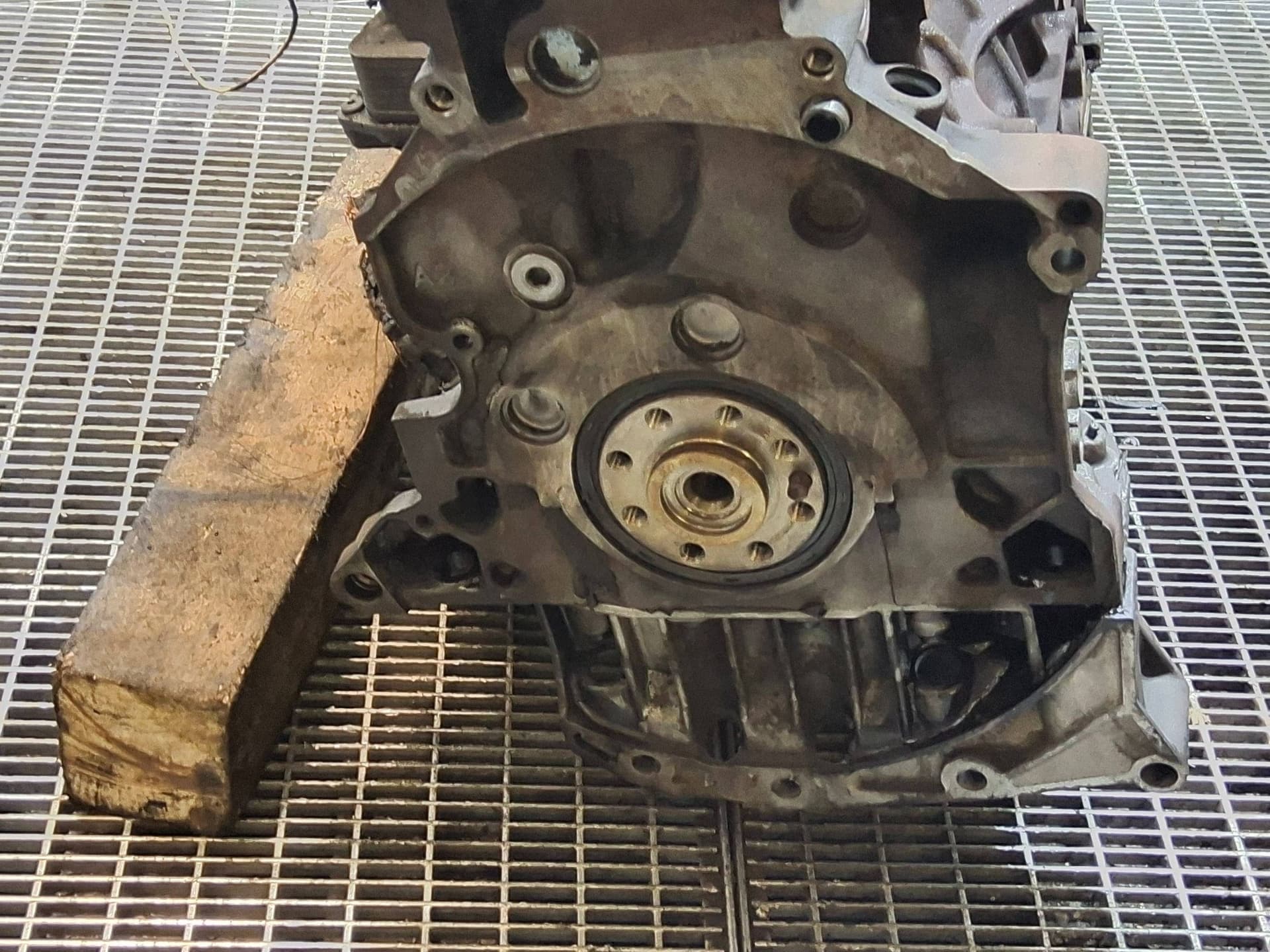 Moteur AHN (DW10FUD) — vue 11