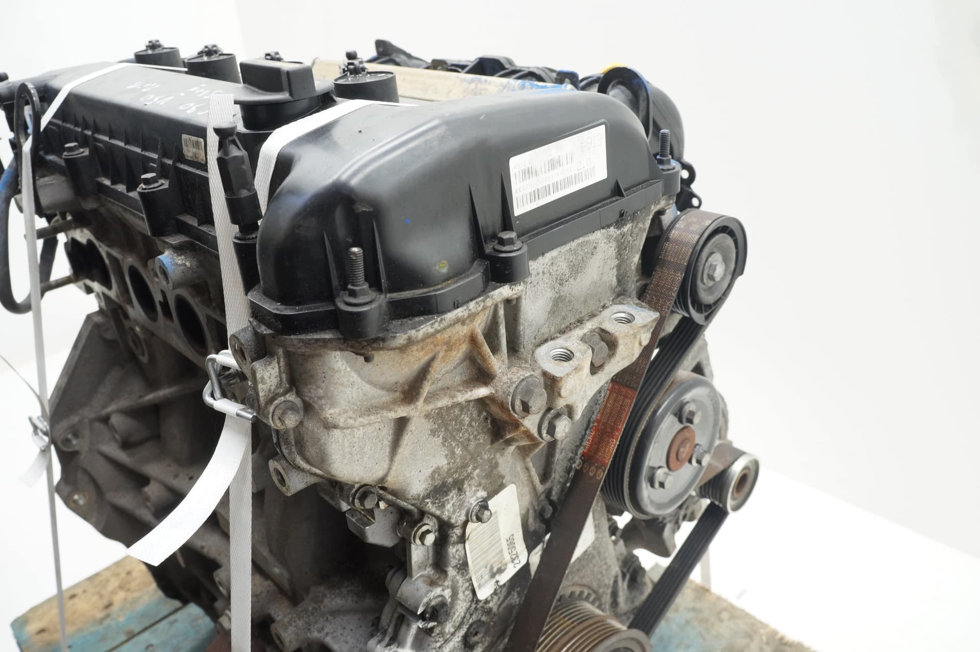 Moteur B 4204 S3 — vue 4