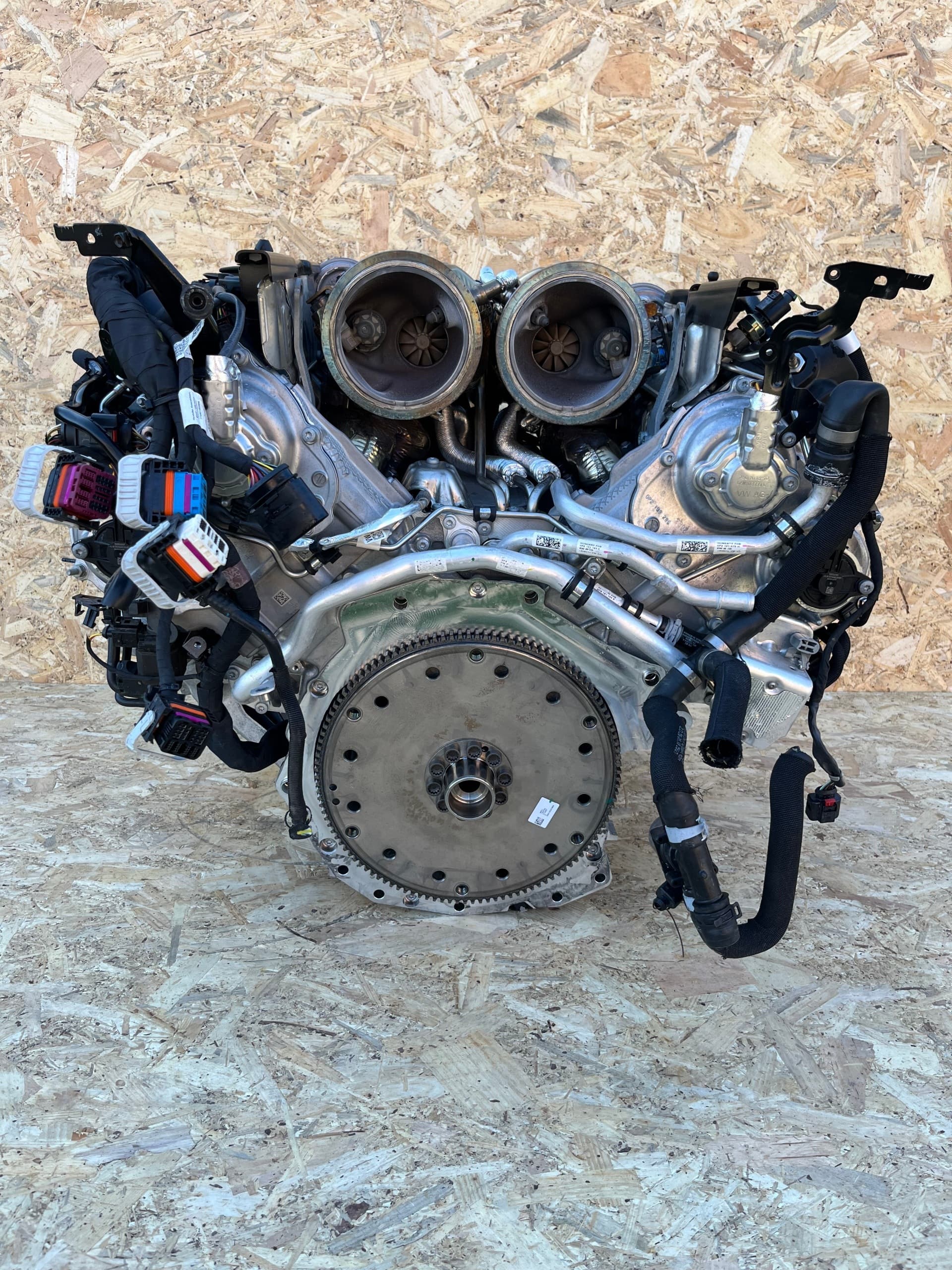 Moteur DYGA pour Audi A6 4.0 Petrol/Elektrisks