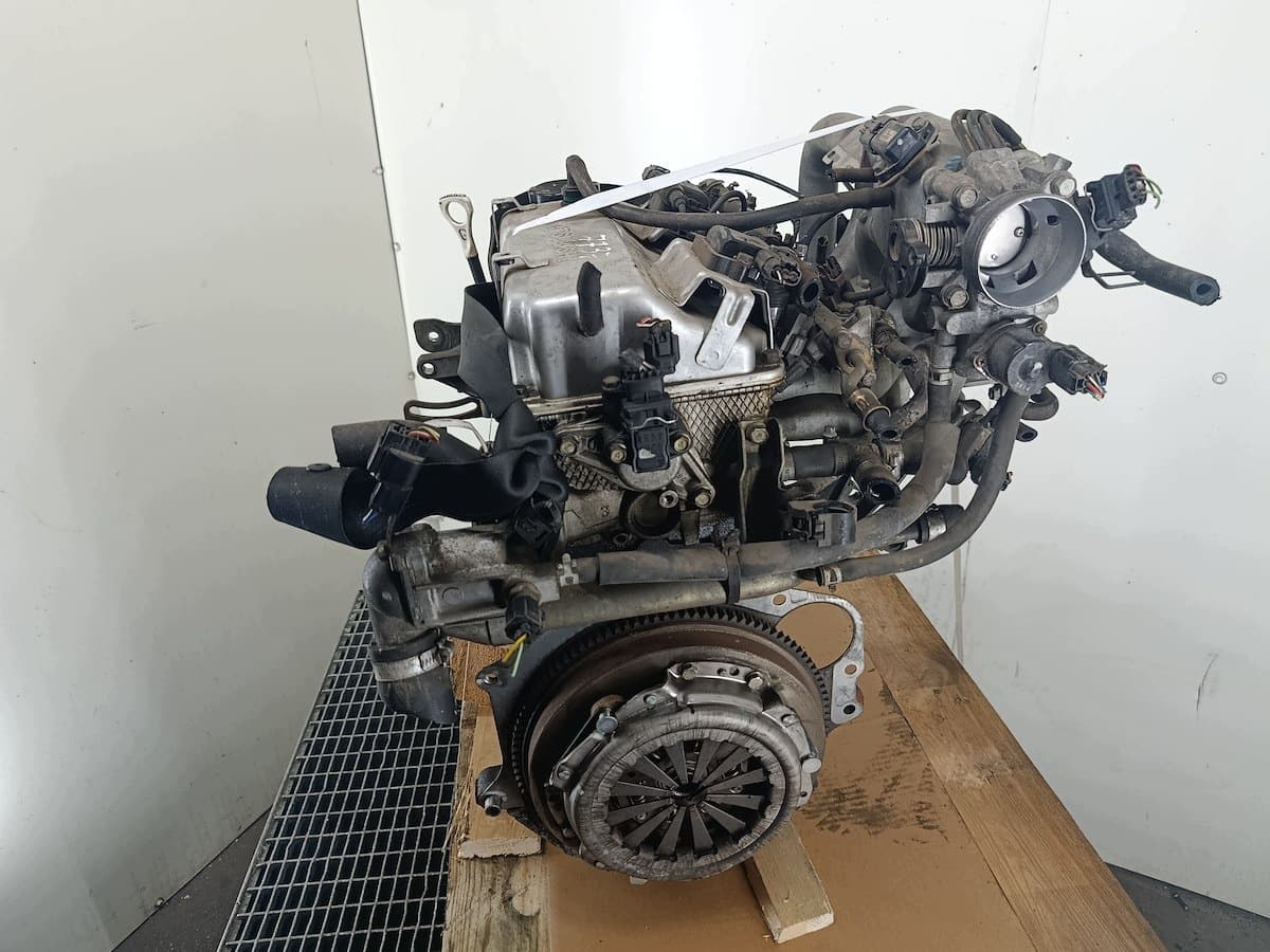 Moteur 4G13 (16V) — vue 4