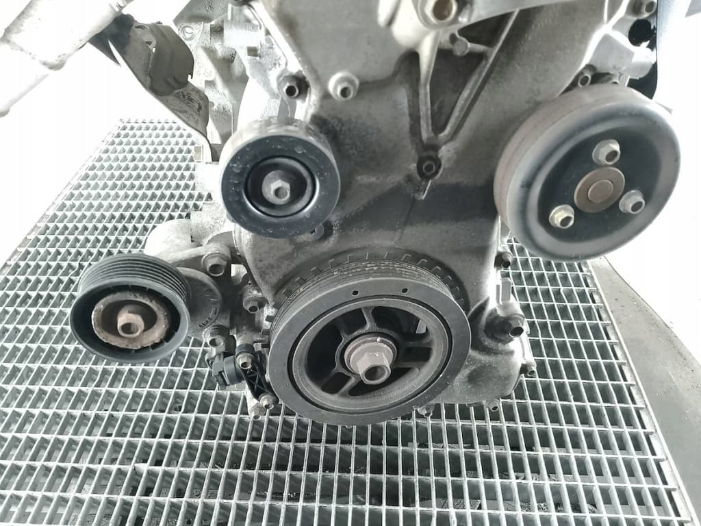 Moteur LF17 — vue 4