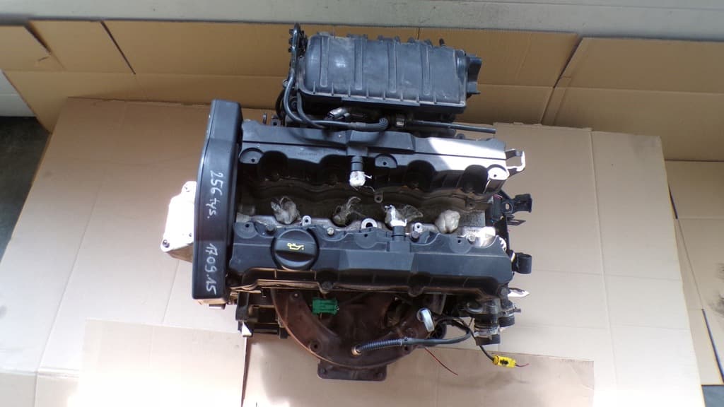 Moteur NFU (TU5JP4) — vue 4