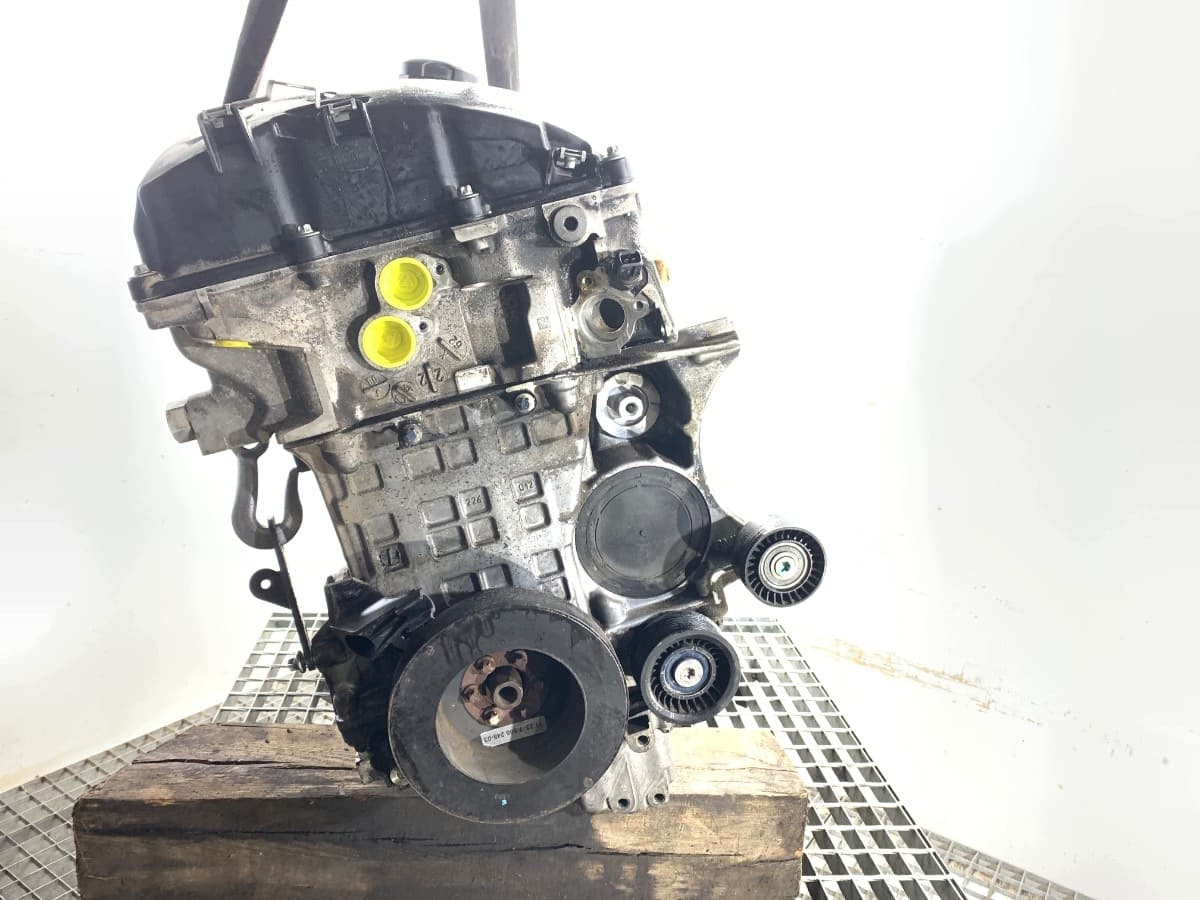 Moteur N54 B30 A — vue 4