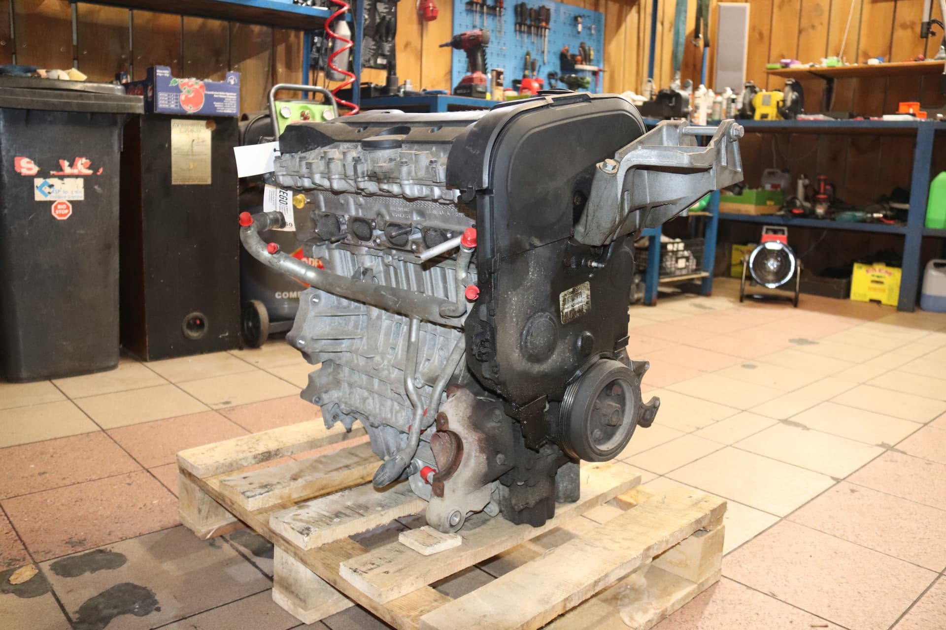 Moteur B 5254 T10 — vue 3