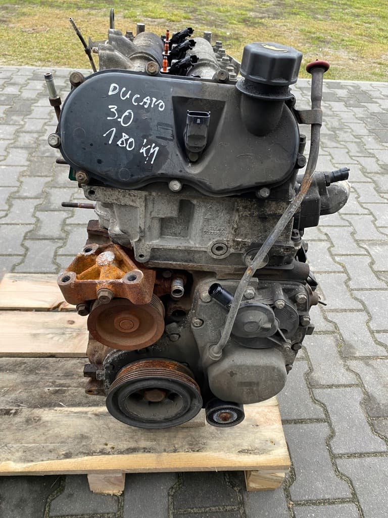 Moteur F1CE3481E — vue 6