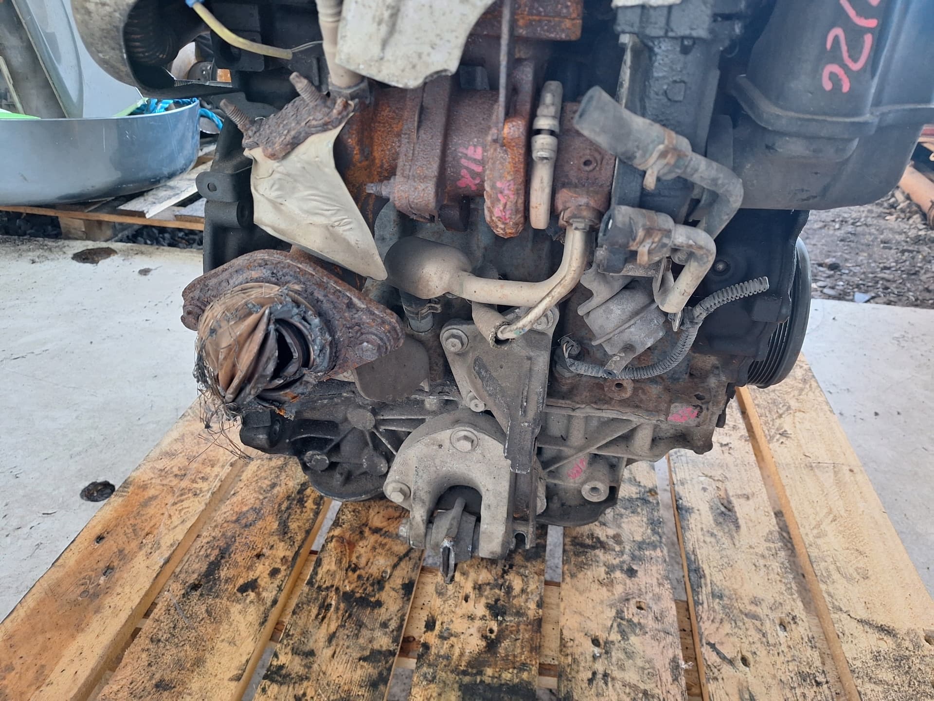 Moteur M9T 672 — vue 9