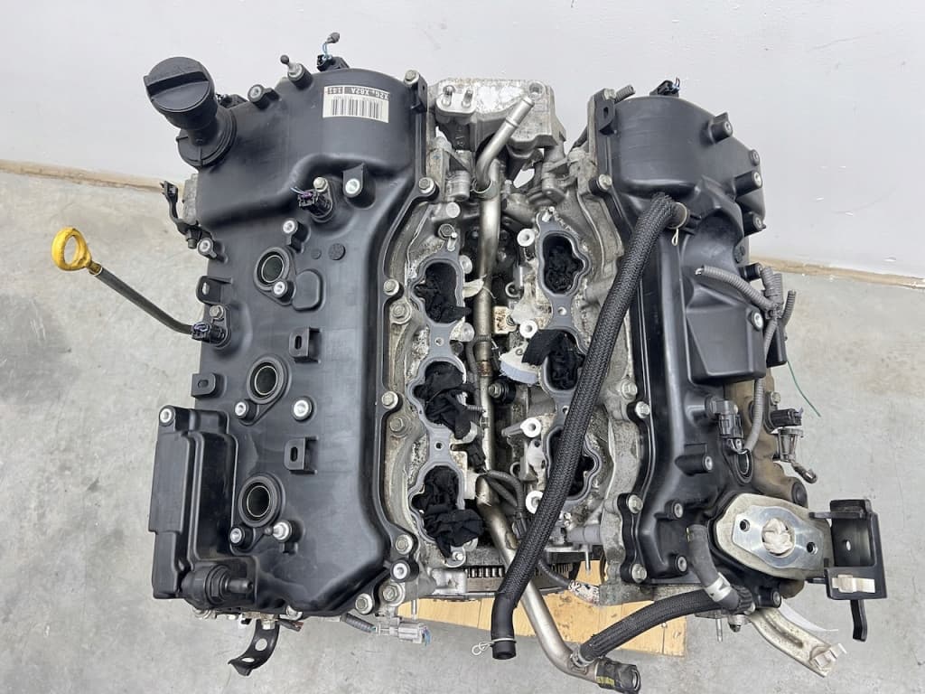 Moteur 2GR-FXS — vue 4