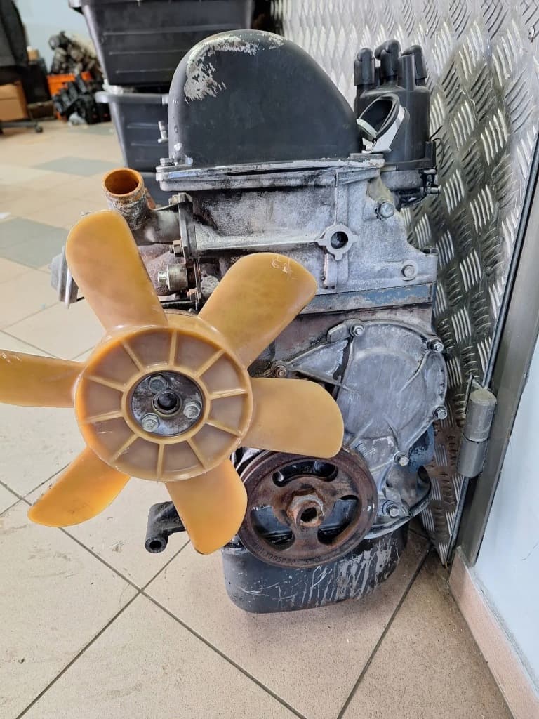 Moteur 2121 — vue 2