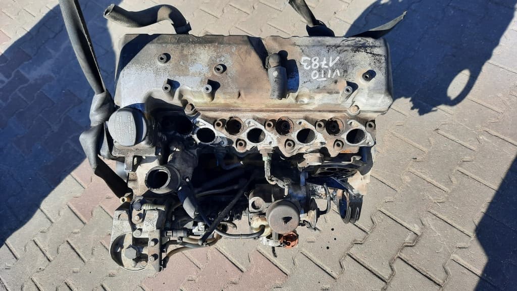 Moteur M 111.980 pour Mercedes-Benz