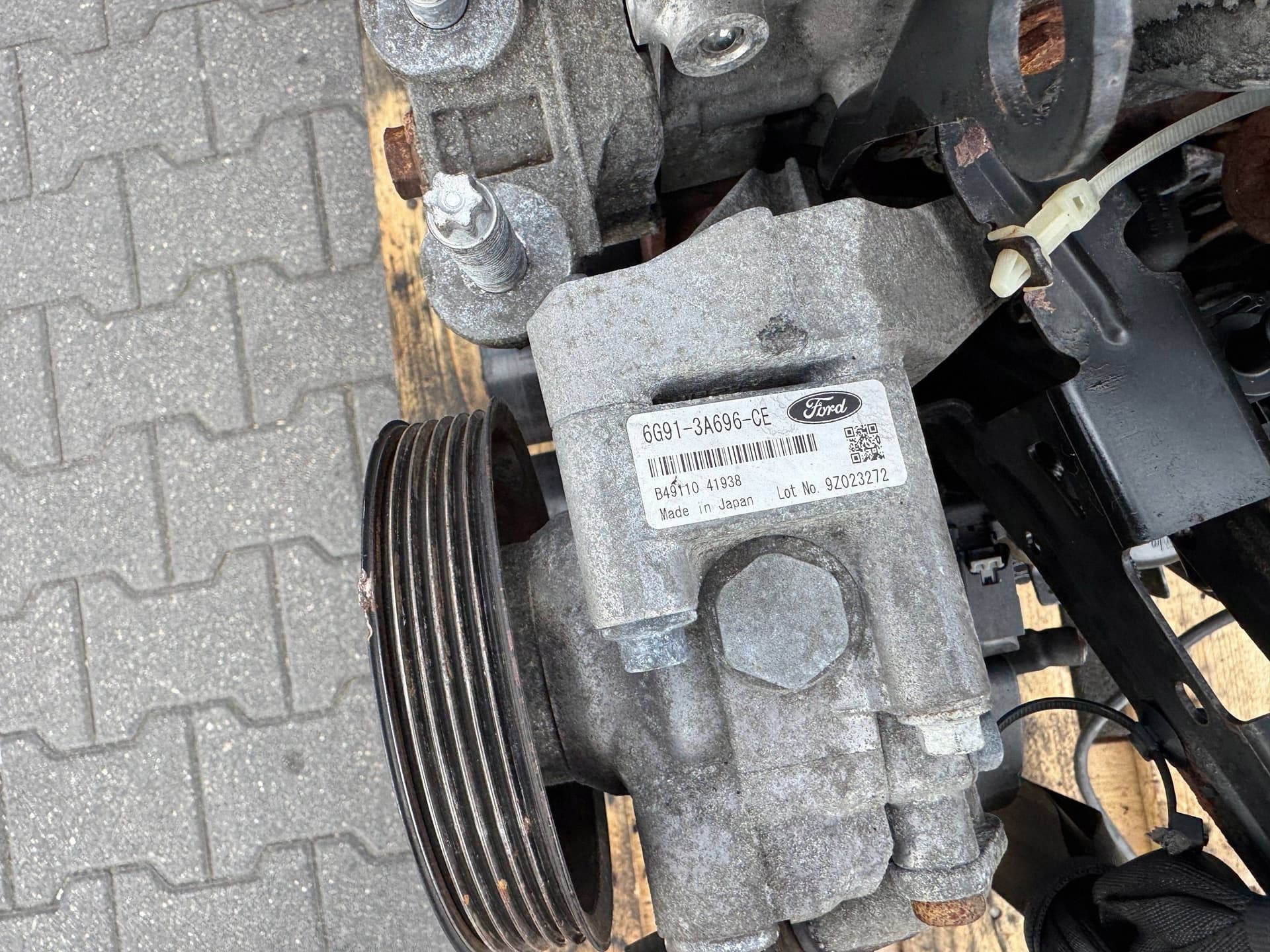 Moteur QXBA — vue 10