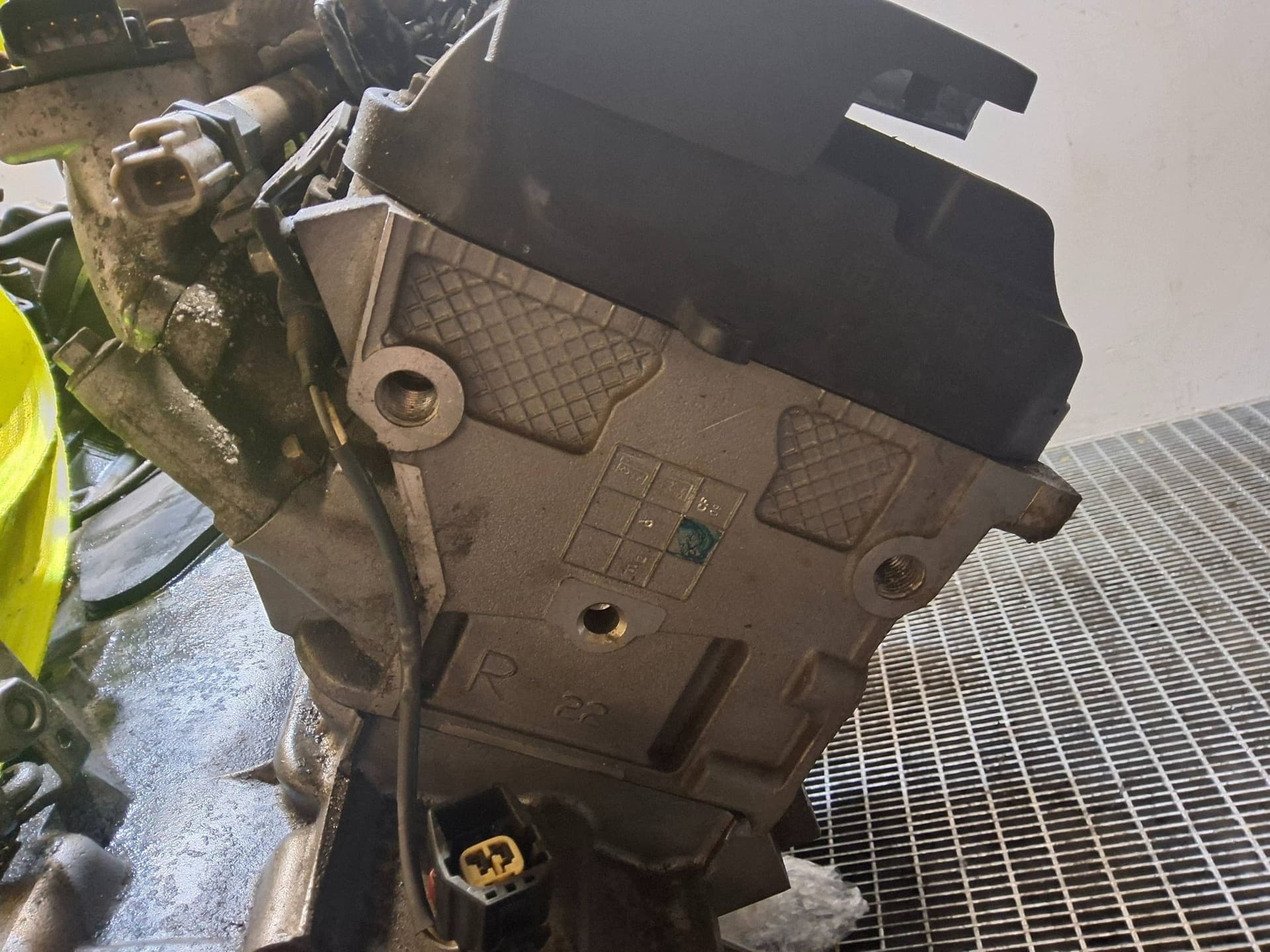 Moteur 428PS(AJV8) — vue 14