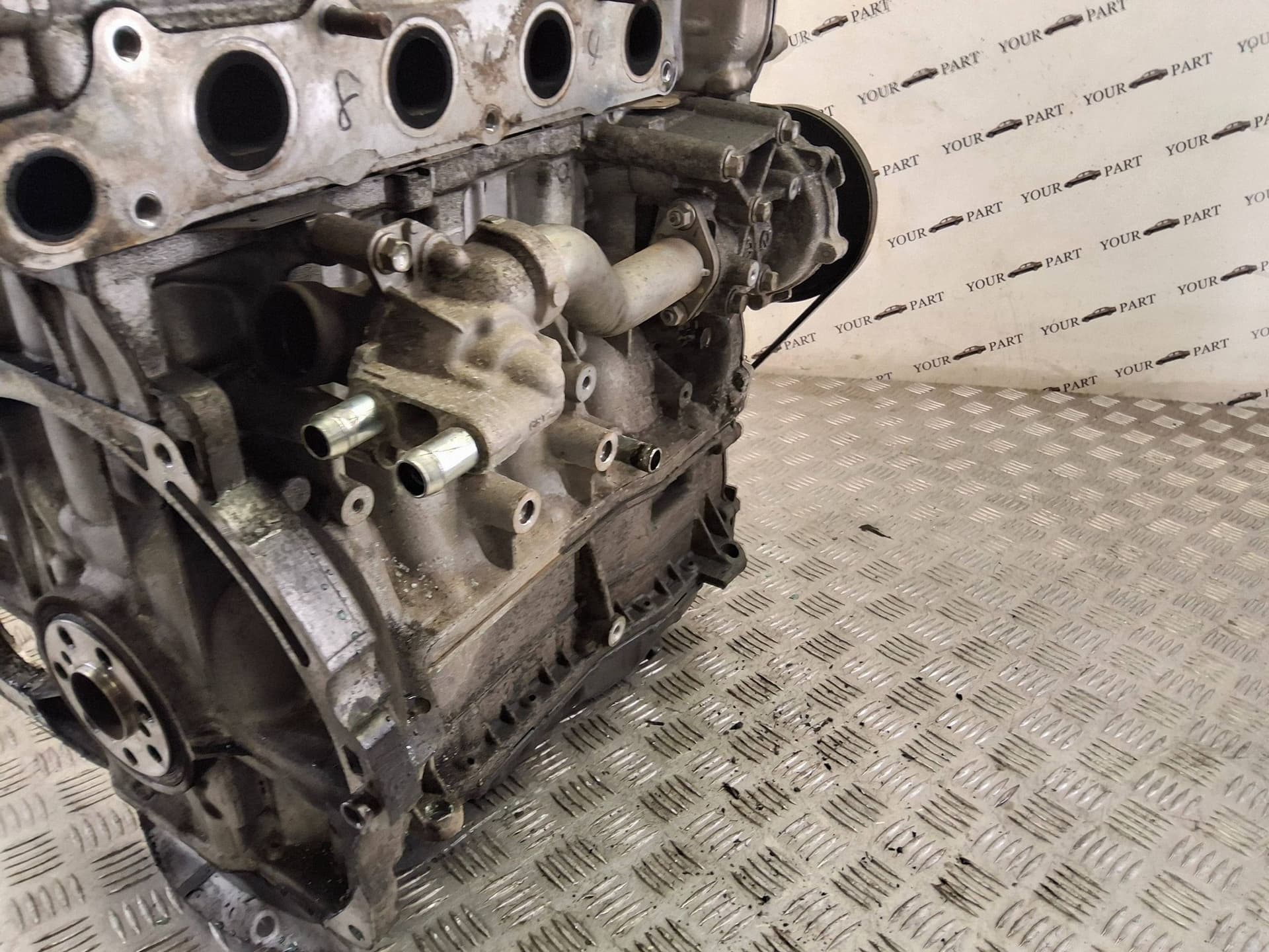 Moteur 4N13 — vue 10