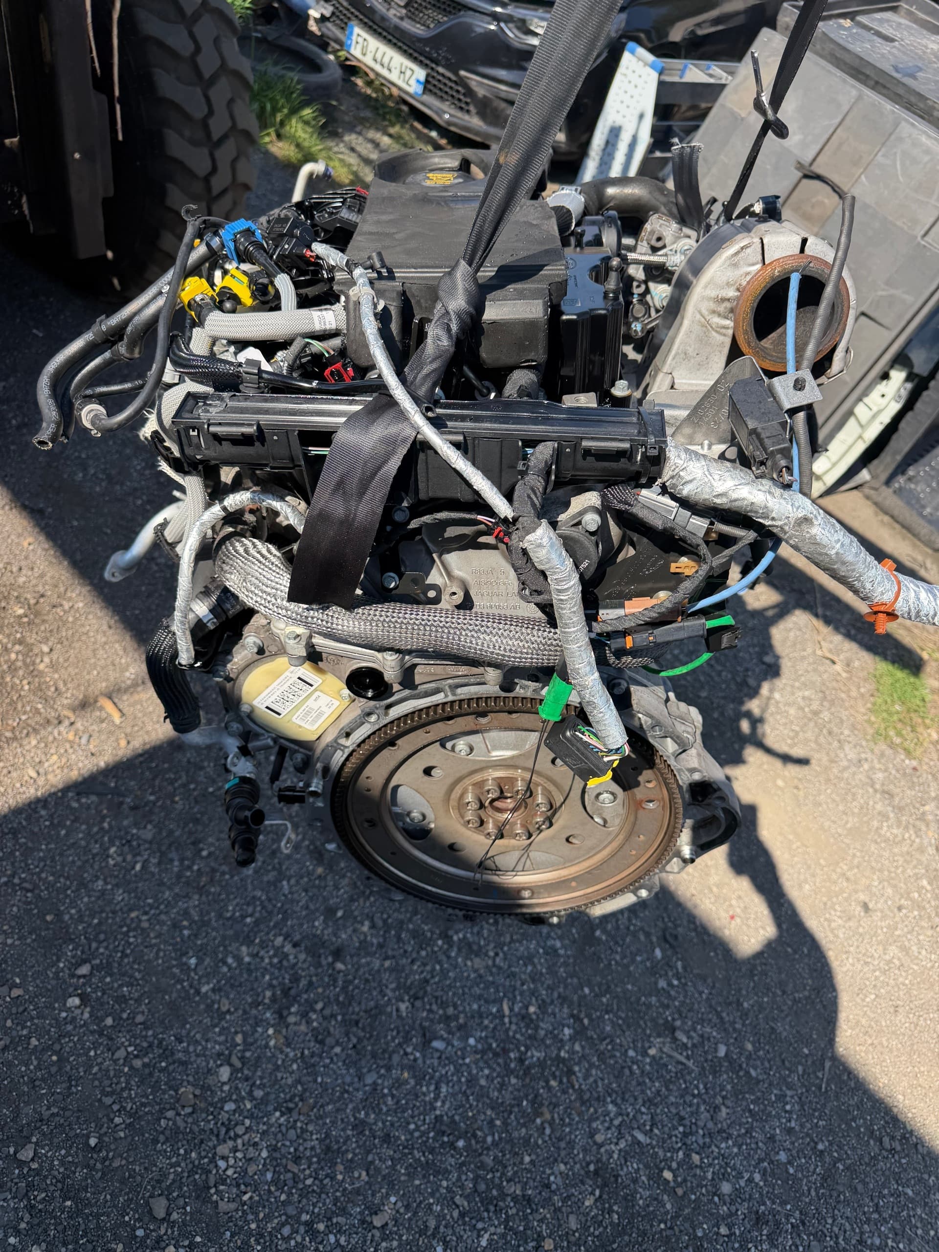 Moteur 204DTH(AJ20D4) — vue 4