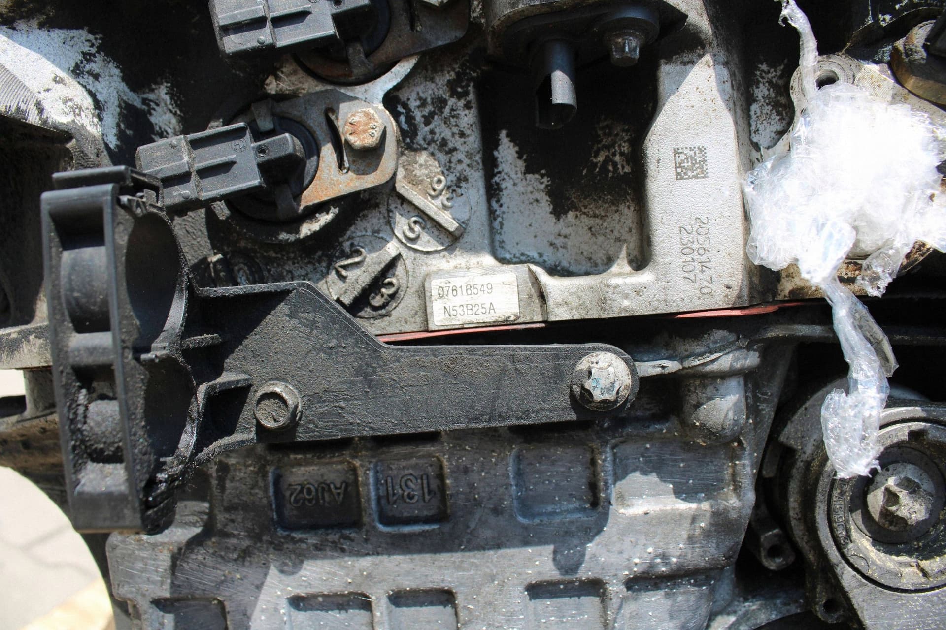 Moteur N53 B25 A — vue 4