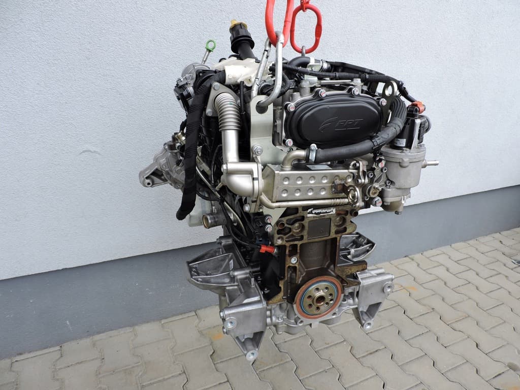 Moteur F1AGL411A — vue 4