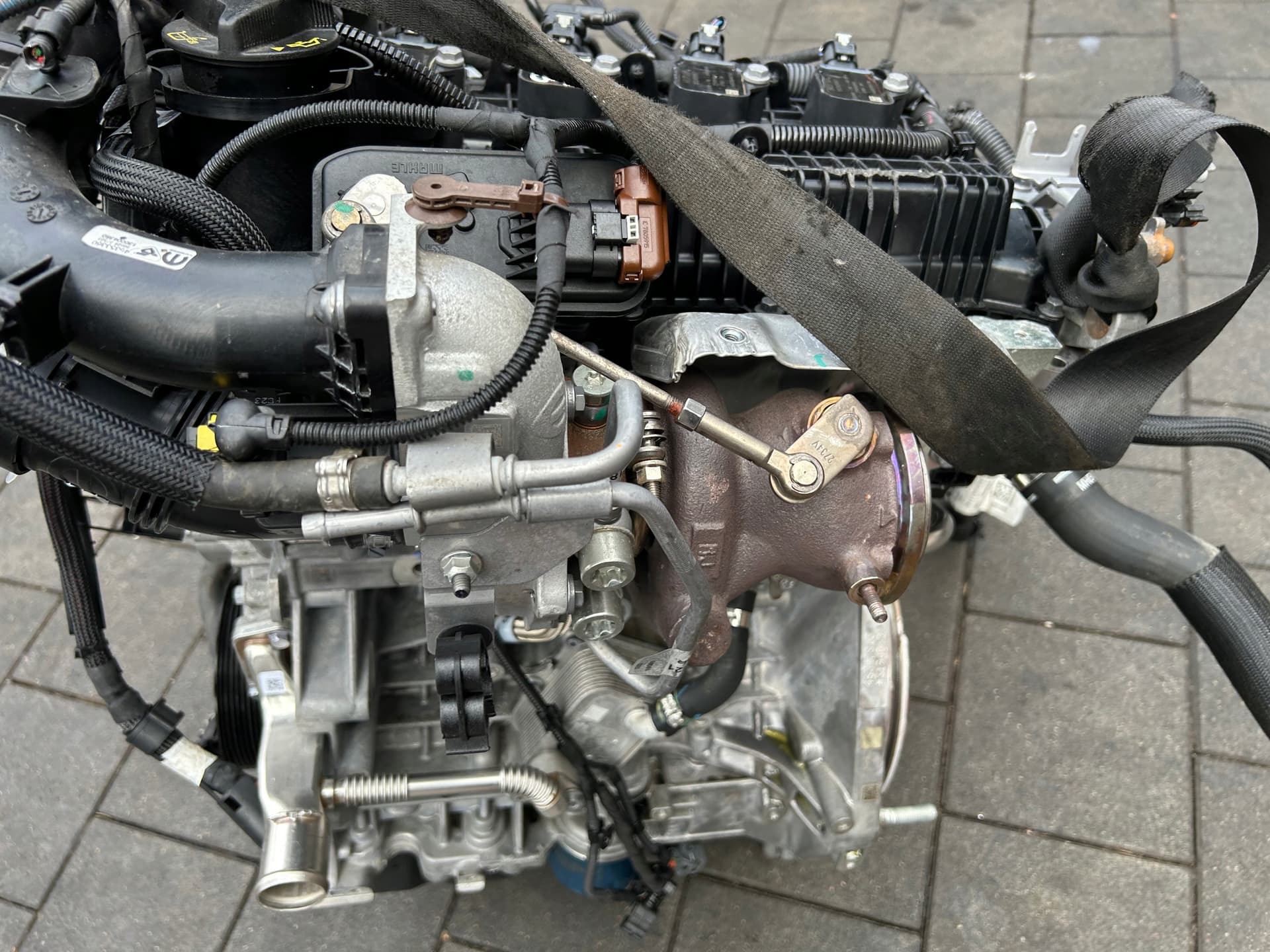 Moteur 46347812 — vue 4